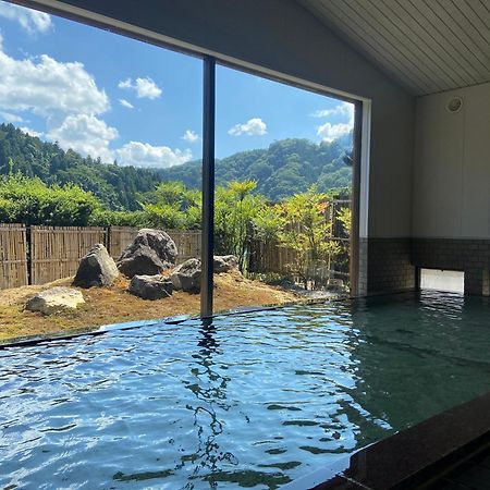 ホテル Sagirisou 長野市 エクステリア 写真
