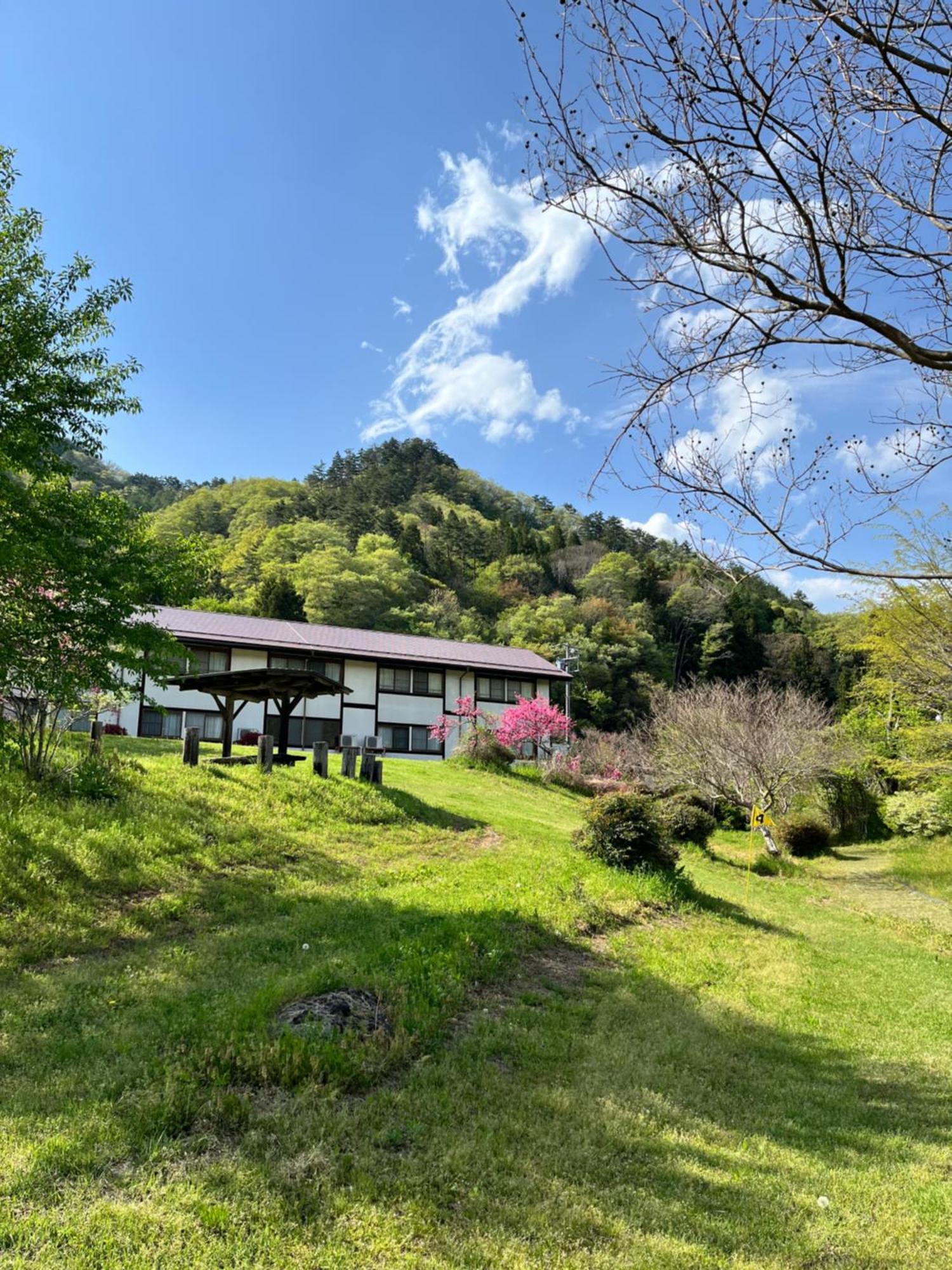 ホテル Sagirisou 長野市 エクステリア 写真